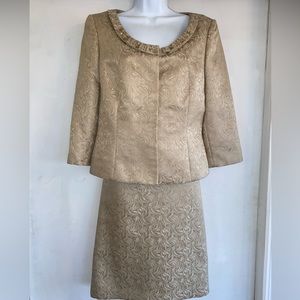 TAHARI Gold Elegant Special Occasion Skirt Suit Beaded Neckline 10 Holiday EUC